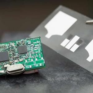 ECE Professor Patrick Mercier partners with Nanoengineering Dept. to design a Flexible, Wearable, Tricoder-Like Device